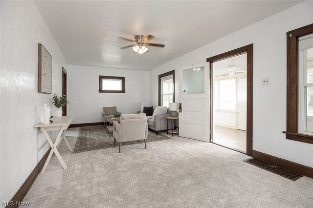 930 E 250th Street, Euclid, OH 44132