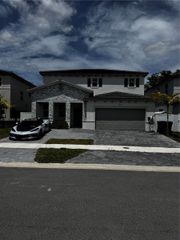 18618 SW 136th Ct, Miami, FL 33177