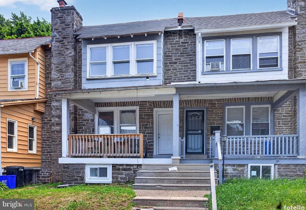 238 E QUEEN LN, Philadelphia, PA 19144