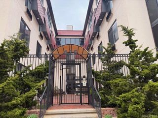 425 Shore Road 3A, Long Beach, NY 11561