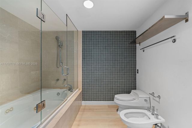 2127 Brickell Ave 1504, Miami, FL 33129