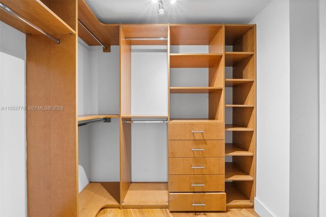 2127 Brickell Ave 1504, Miami, FL 33129