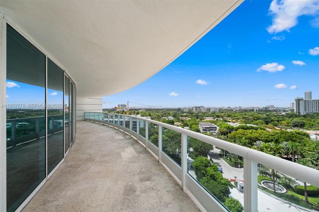 2127 Brickell Ave 1504, Miami, FL 33129