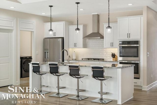 6148 Birchcrest Lane, Commerce Twp, MI 48382