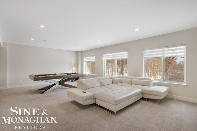 6148 Birchcrest Lane, Commerce Twp, MI 48382