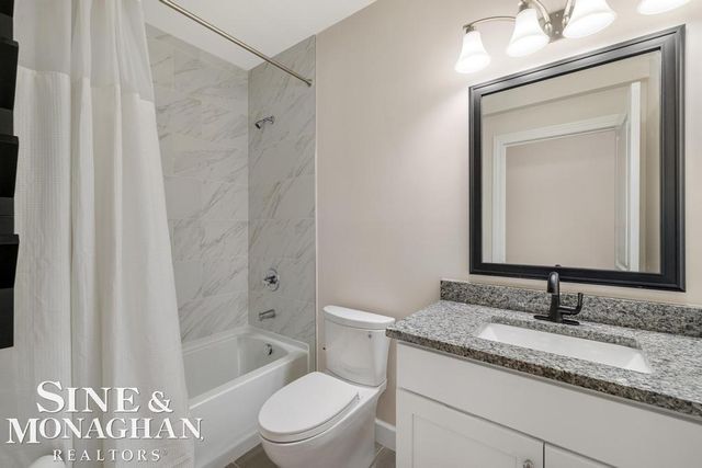 6148 Birchcrest Lane, Commerce Twp, MI 48382