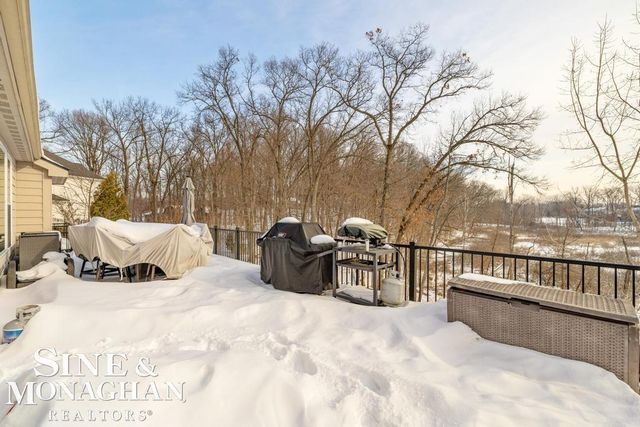 6148 Birchcrest Lane, Commerce Twp, MI 48382