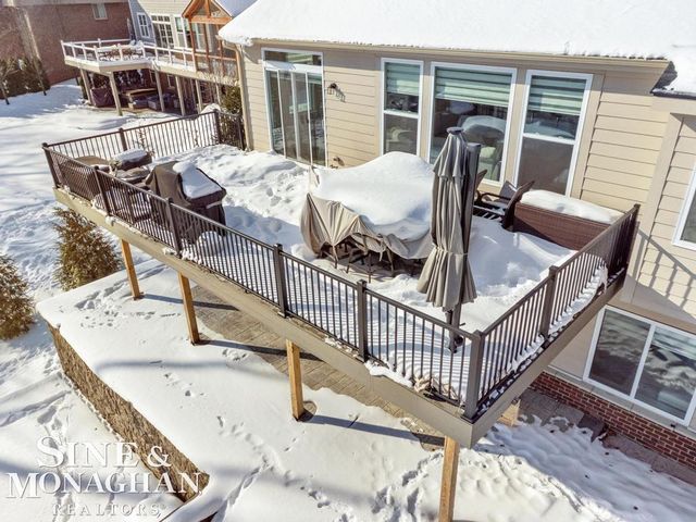 6148 Birchcrest Lane, Commerce Twp, MI 48382