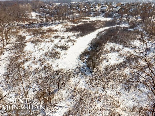 6148 Birchcrest Lane, Commerce Twp, MI 48382