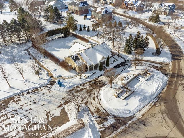 6148 Birchcrest Lane, Commerce Twp, MI 48382