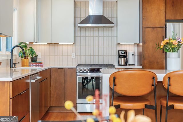 1304 Bernadette Lane NE, Atlanta, GA 30329