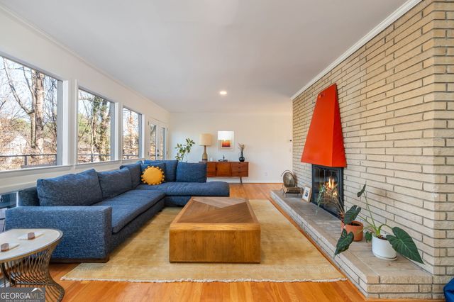 1304 Bernadette Lane NE, Atlanta, GA 30329