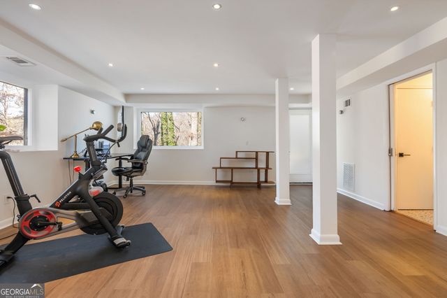 1304 Bernadette Lane NE, Atlanta, GA 30329