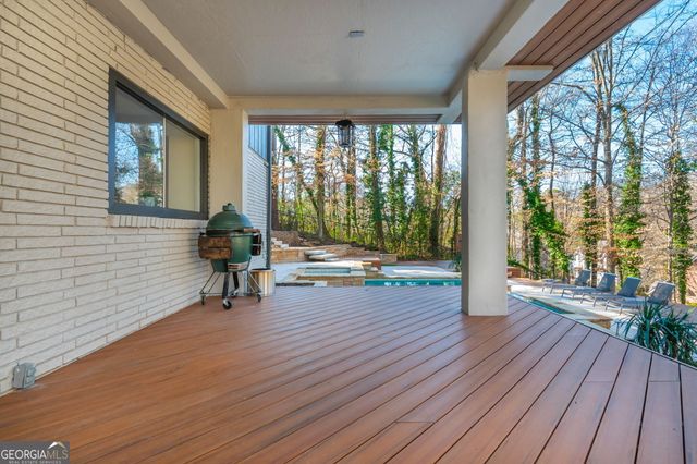 1304 Bernadette Lane NE, Atlanta, GA 30329