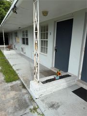 16020 NE 19th Ct 3, North Miami Beach, FL 33162