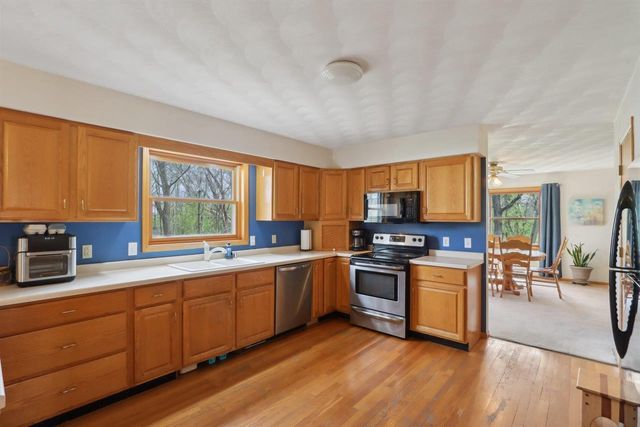 7938 E Highway 59, Milton, WI 53563