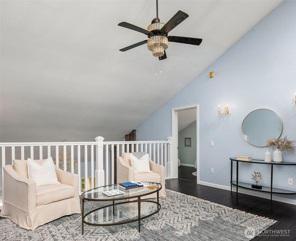 20819 NE 25th Street, Sammamish, WA 98074