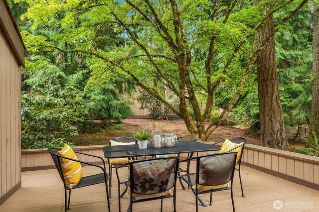 20819 NE 25th Street, Sammamish, WA 98074
