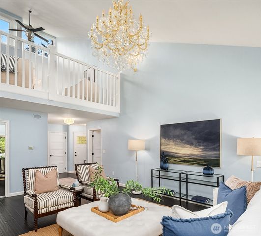 20819 NE 25th Street, Sammamish, WA 98074