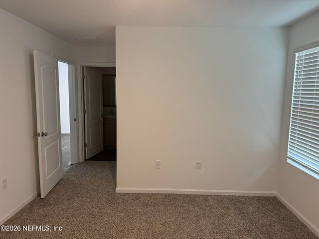 4276 SAPGUM Street, Jacksonville, FL 32218