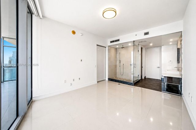 1100 Biscayne Boulevard 4402, Miami, FL 33132
