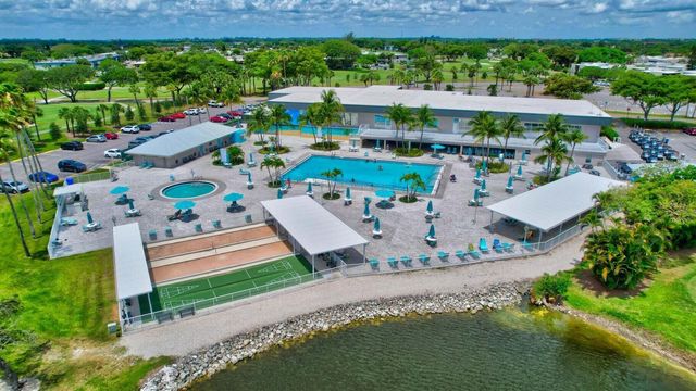 187 Normandy D, Delray Beach, FL 33484