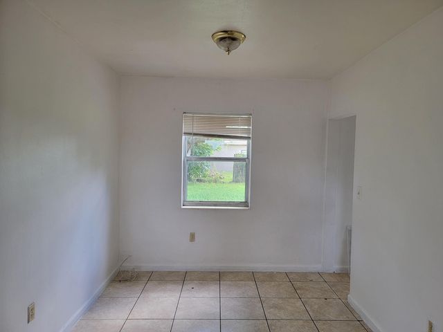 275 NW 187th Street, Miami Gardens, FL 33169