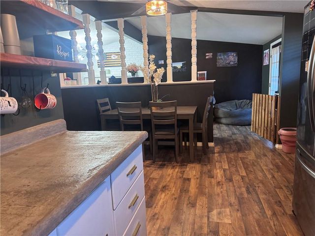 834 N Ponca Drive, Independence, MO 64056