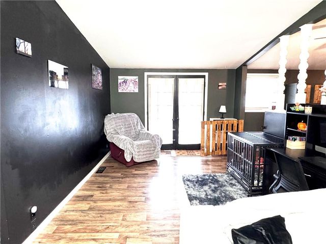 834 N Ponca Drive, Independence, MO 64056