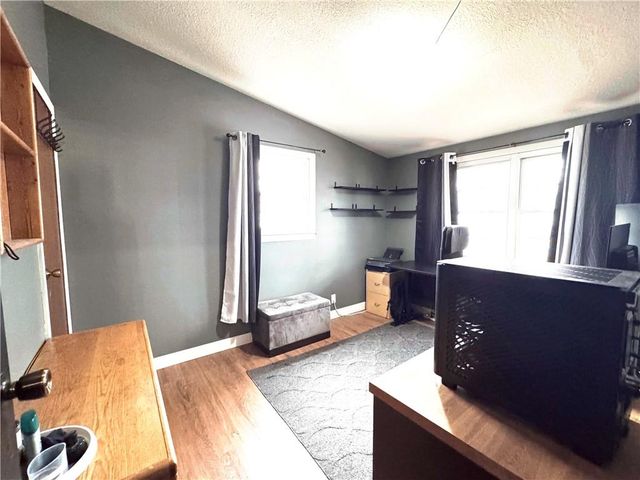 834 N Ponca Drive, Independence, MO 64056