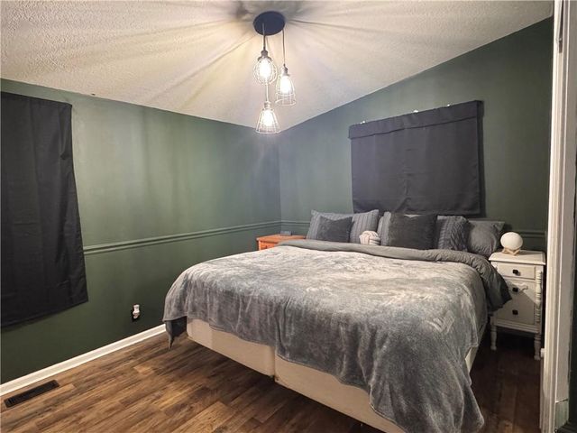 834 N Ponca Drive, Independence, MO 64056