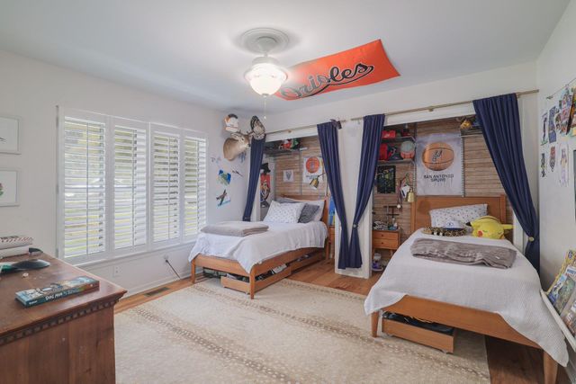 205 Mcconnell DR, West Lake Hills, TX 78746