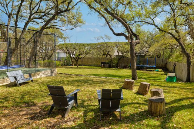 205 Mcconnell DR, West Lake Hills, TX 78746