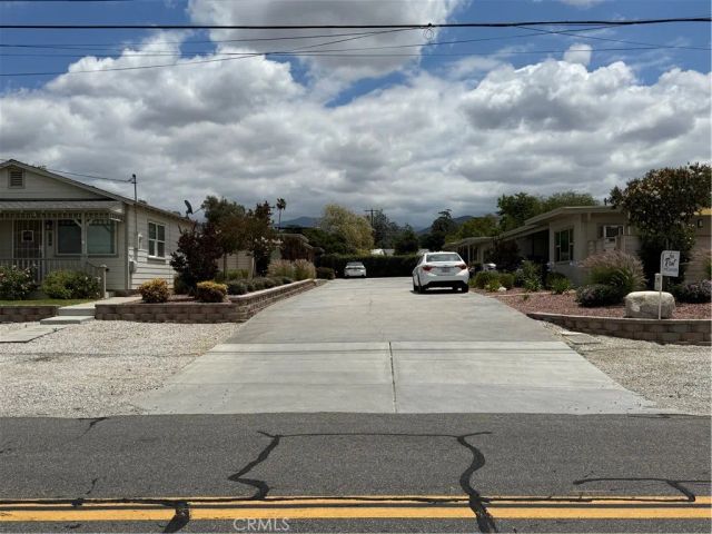 1344 Opal, Mentone, CA 92359