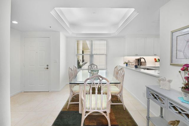 221 NE Plantation Road 316, Hutchinson Island, FL 34996