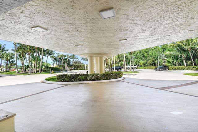 221 NE Plantation Road 316, Hutchinson Island, FL 34996