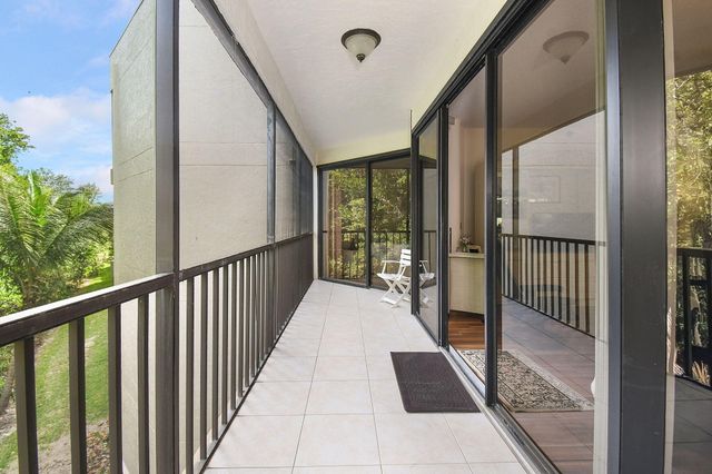 221 NE Plantation Road 316, Hutchinson Island, FL 34996