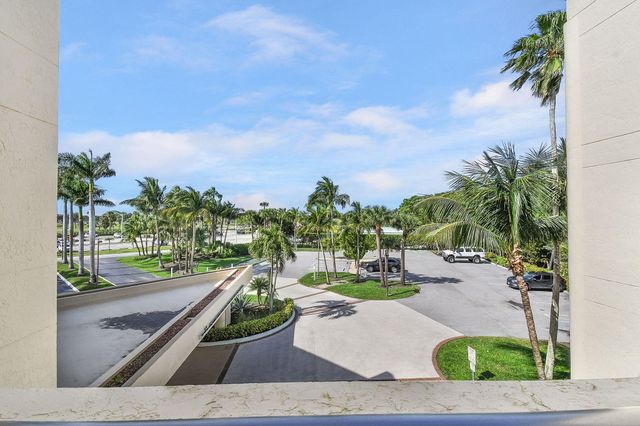 221 NE Plantation Road 316, Hutchinson Island, FL 34996