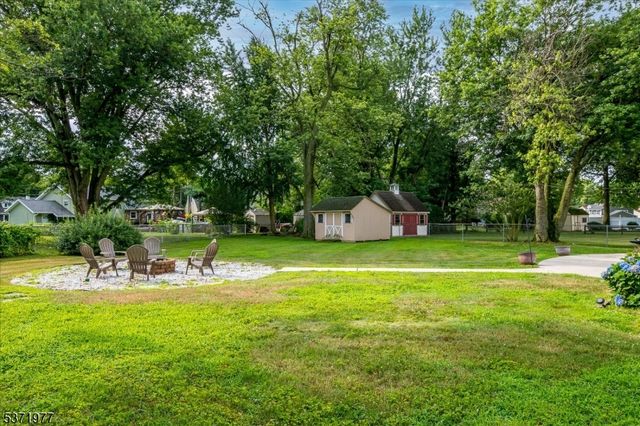 7 Darwin Rd, Franklin Twp., NJ 08873