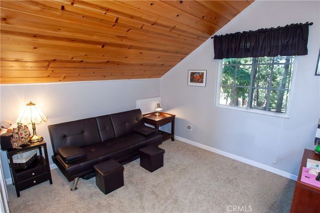 31384 Onacrest, Running Springs, CA 92382
