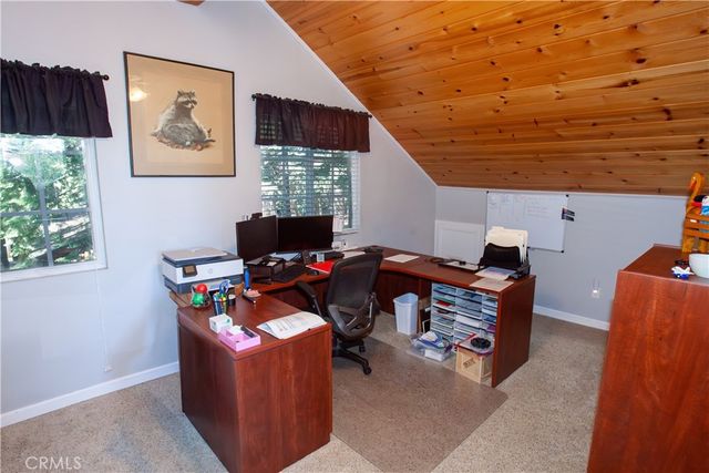 31384 Onacrest, Running Springs, CA 92382