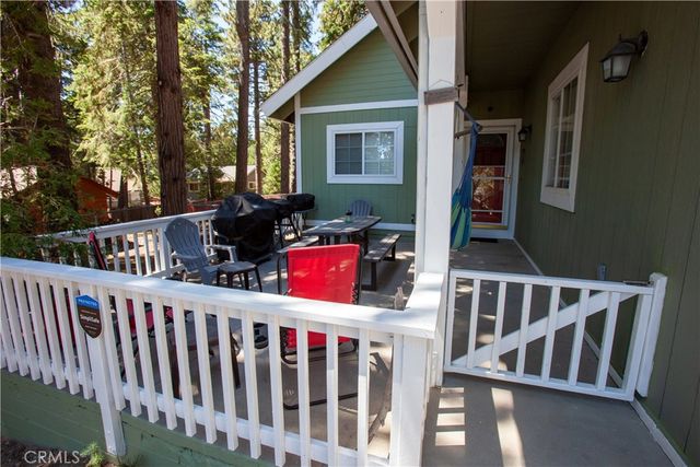 31384 Onacrest, Running Springs, CA 92382