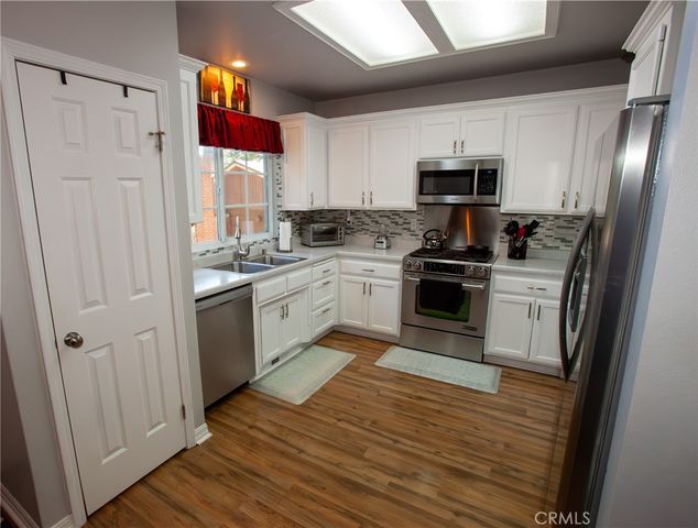 31384 Onacrest, Running Springs, CA 92382