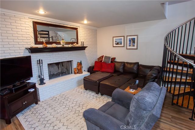 31384 Onacrest, Running Springs, CA 92382