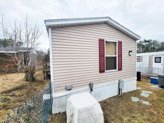 300 Nathan Ellis Highway 51, Mashpee, MA 02649