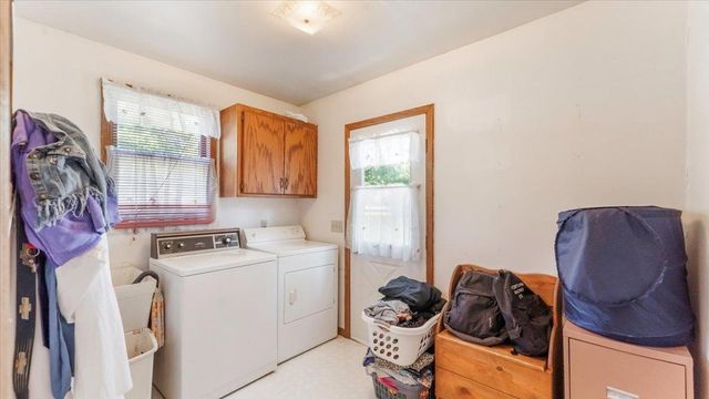 205 Broadway Street SE, Isanti, MN 55040