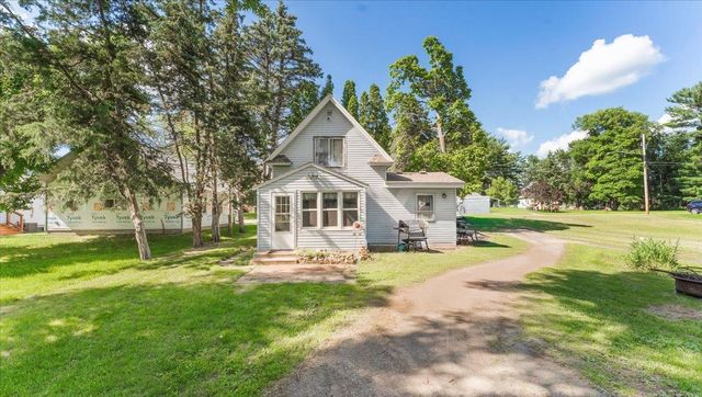 205 Broadway Street SE, Isanti, MN 55040