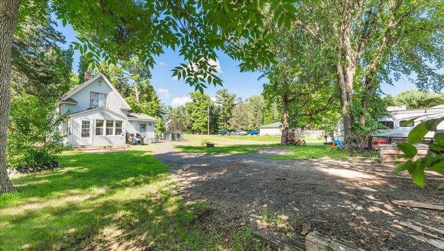 205 Broadway Street SE, Isanti, MN 55040