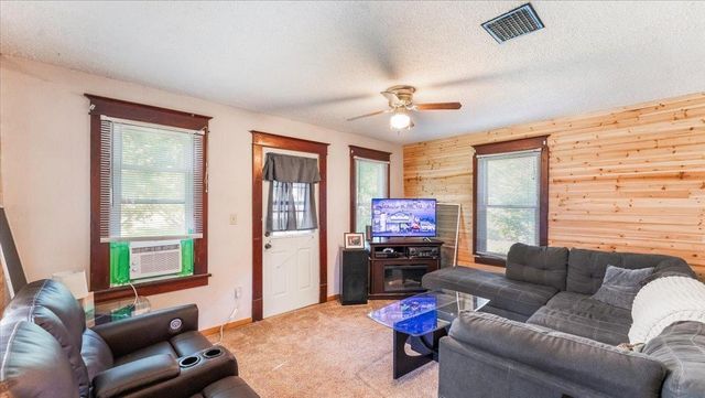 205 Broadway Street SE, Isanti, MN 55040