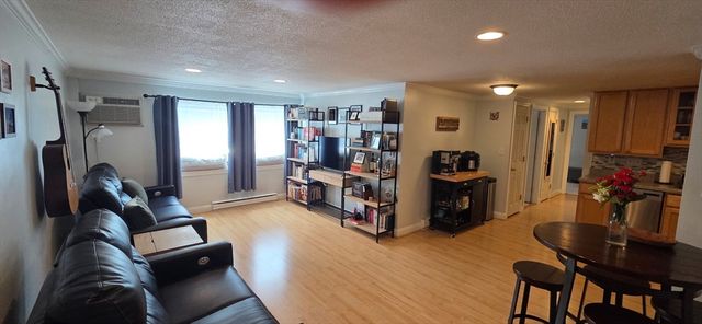 558 Main St 1D, Stoneham, MA 02180